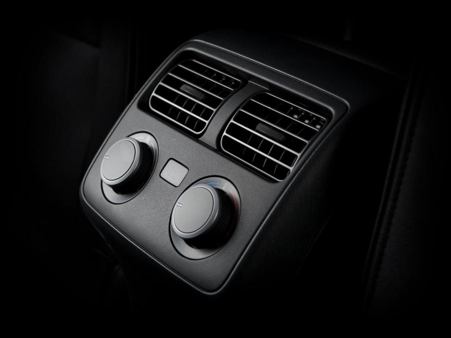  Mazda CX-9 2007 года  (фото 24 из 127)